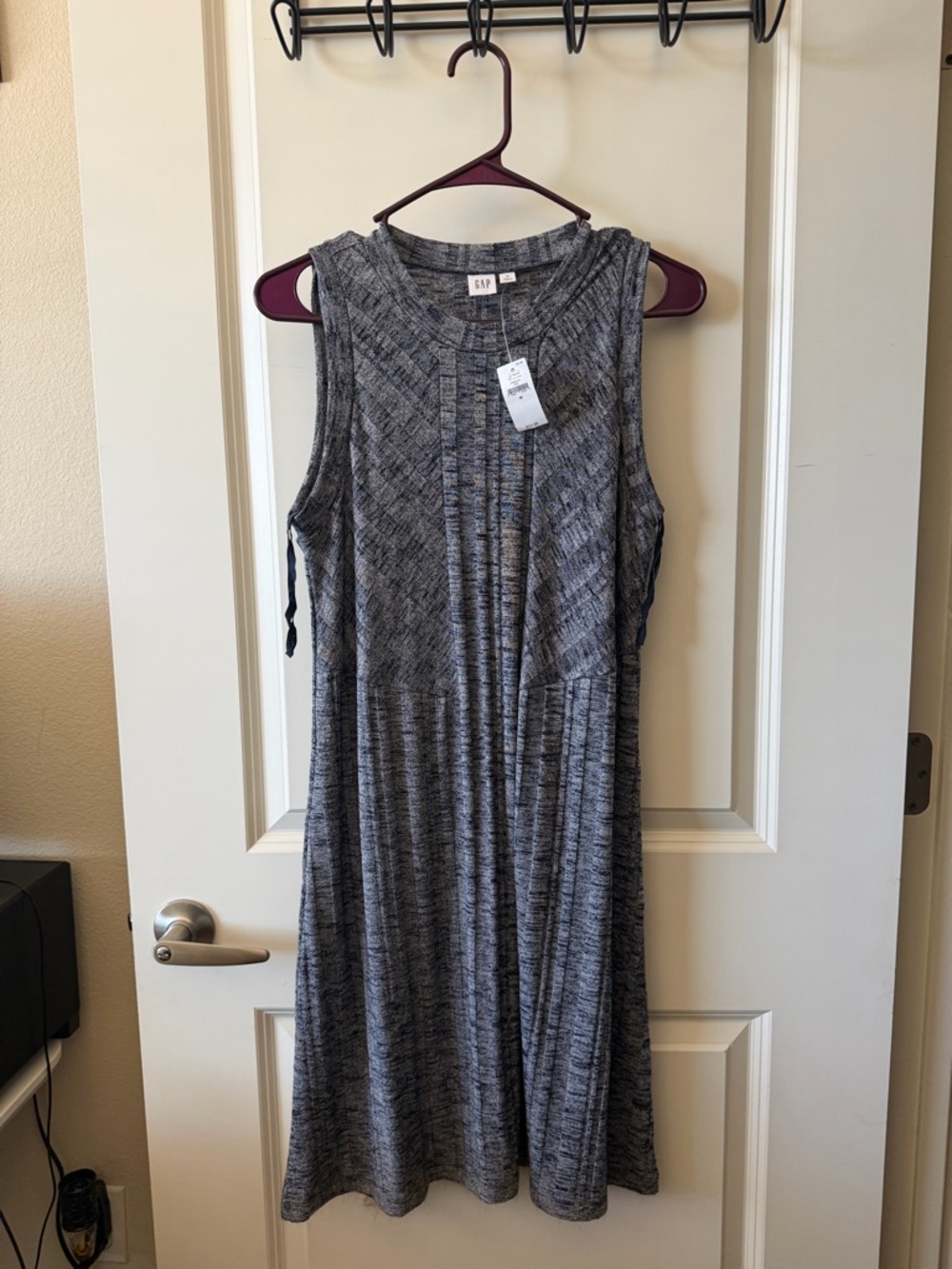 GAP Gray Sleeveless Knit Midi Dress